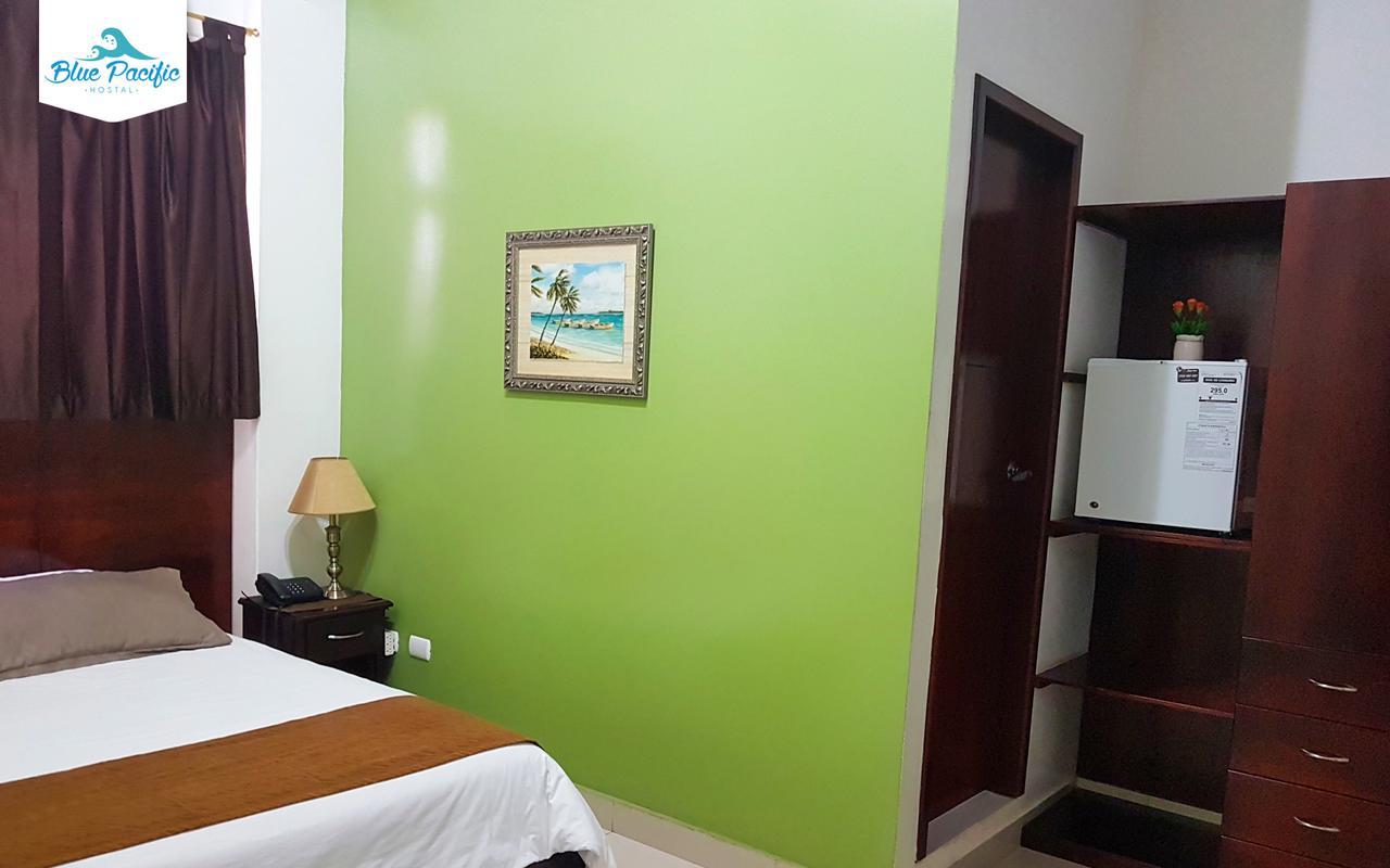 Hostal Blue Pacific Manta Exterior foto