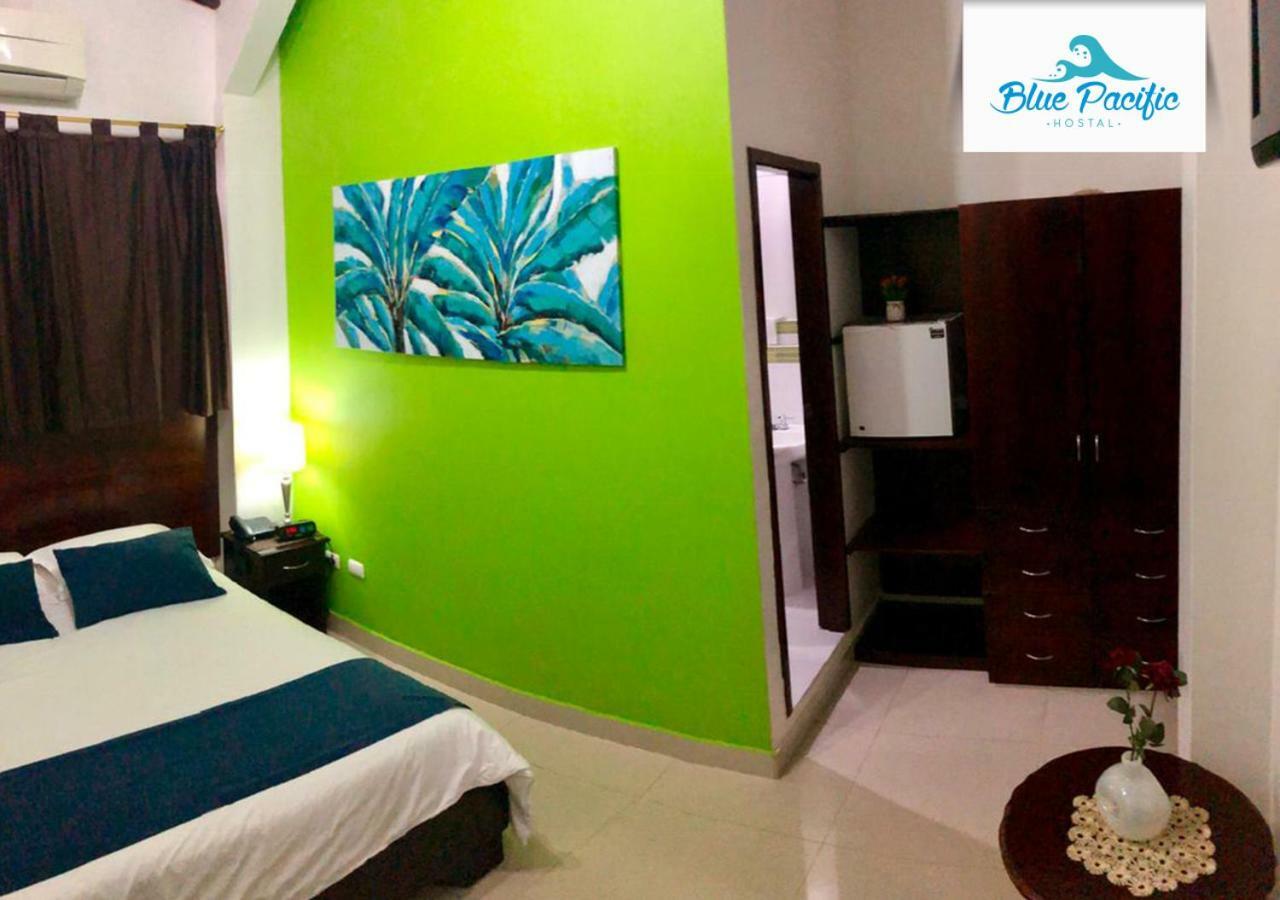 Hostal Blue Pacific Manta Exterior foto
